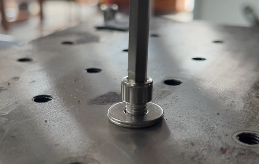 幫助客戶實現(xiàn)數(shù)字化精益生產